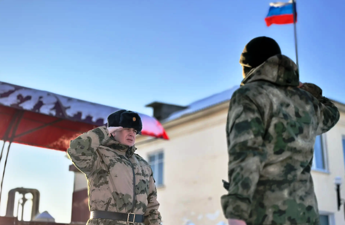 Бойцов астраханского батальона  Росгвардии наградили за участие в СВО