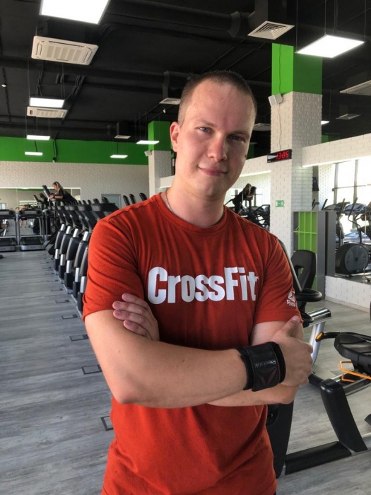 Астраханец пройдет по городу со штангой на спине