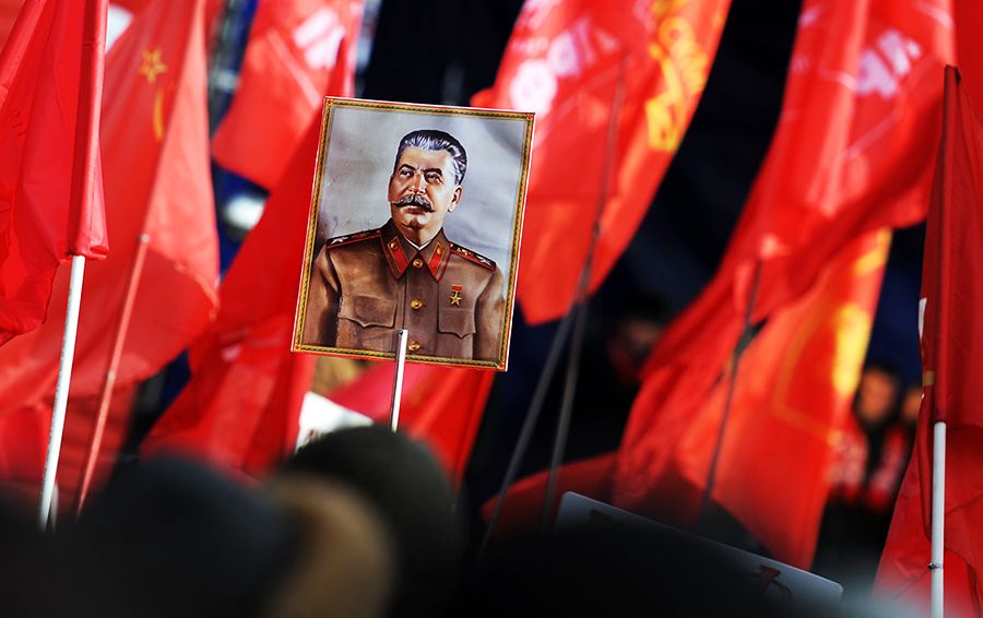 Леонид Гозман. Как возрождение сталинизма помешает Путину