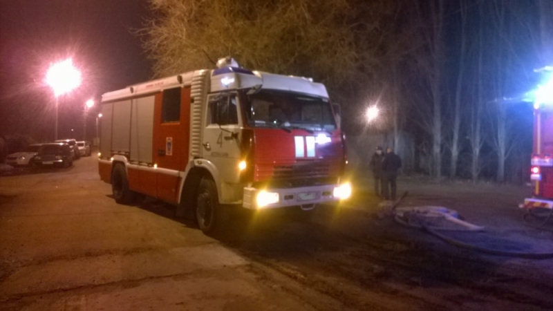 Сегодня ночью пожар в Советском районе Астрахани унес две жизни