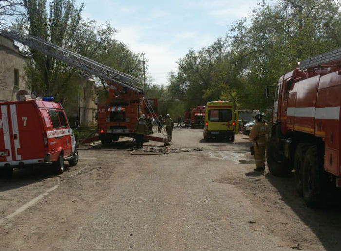 В Астрахани в пожаре на улице Немова пострадала женщина