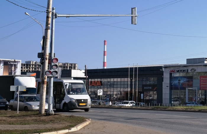 В Астрахани завершают настройку «умных» светофоров на улице Николая Островского 