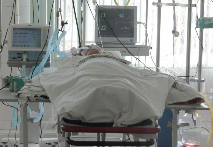 Умершая от коронавируса астраханка была госпитализирована в крайне тяжелом состоянии