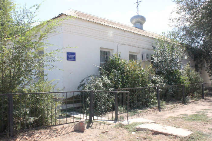 Прокуратура через суд требует построить ФАПы в двух астраханских сёлах