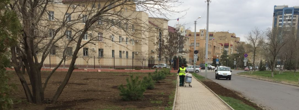 В Астрахани преображается территория у храма Святого Владимира