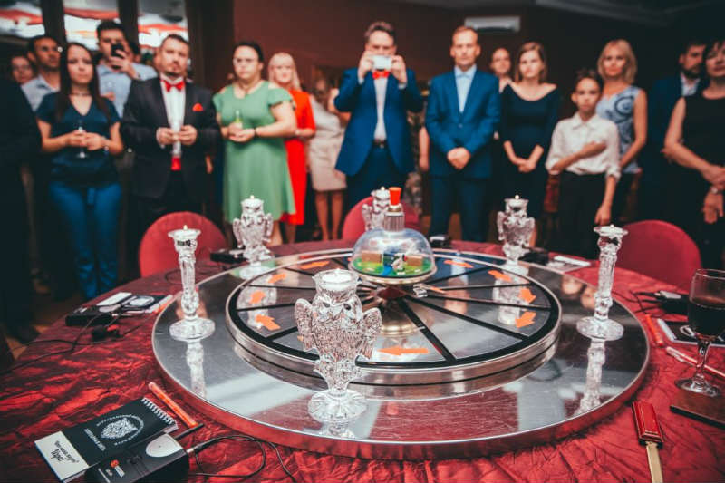 Интеллектуалы ушли в онлайн