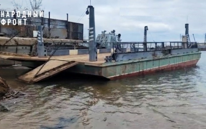 Следствие взялось за проверку в астраханском селе ситуации с переправой и мусорными контейнерами