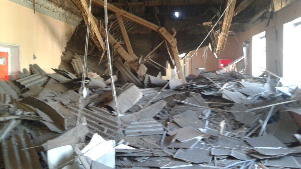 В одном из центров допобразования в Астрахани обвалилась крыша