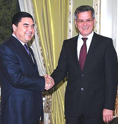 Взгляд из-за моря: как восприняли визит А. Жилкина туркменские СМИ