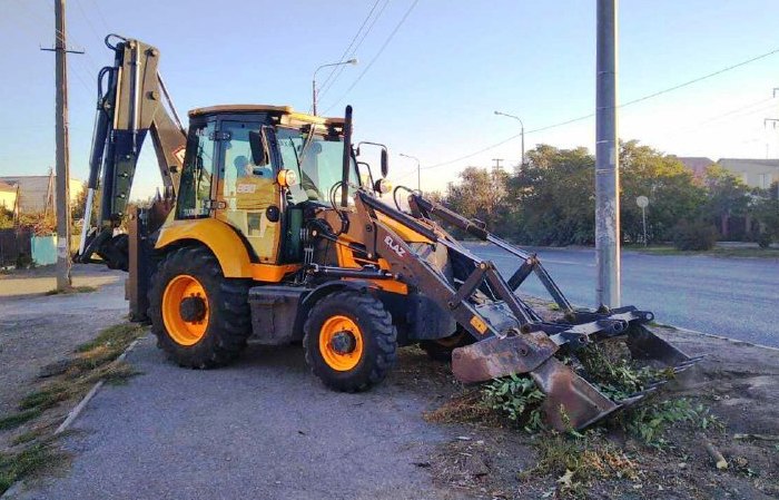 В сентябре Астрахань очистили от 739 тонн мусора