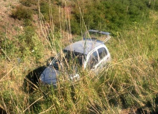 Под Астраханью иномарка вылетела в кювет, серьезно пострадала мама водителя