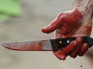 В поезде Москва-Астрахань невменяемый пассажир устроил поножовщину