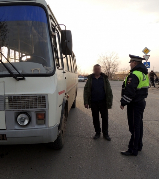 В Астраханской области у перевозчика отобрали автобусы