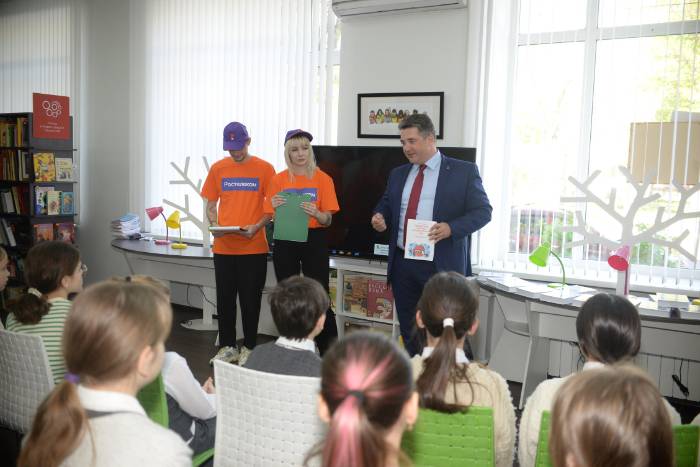 Под защитой в сети: «Ростелеком» в Астрахани провел урок по кибербезопасности для школьников