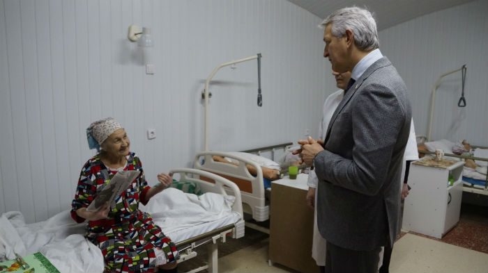 Леонид Огуль предложил строить в регионах федеральные паллиативные центры