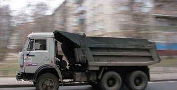 Водитель-наркоман управлял КАМАЗом с 15 тоннами глины