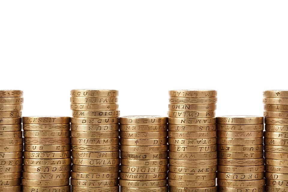 Астраханские власти предложили сэкономить на «социалке» 1,2 млрд рублей