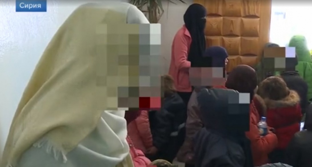 Из сирийского лагеря в Россию вернули двоих астраханских детей