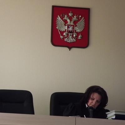 Дело Михаила Столярова (день 4): выхлопы крематория, волокита по регламенту и молчаливые записки