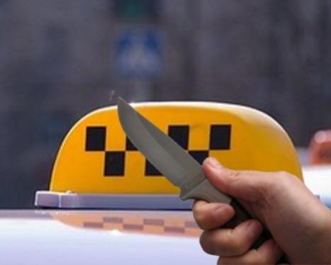 Астраханка зарезала таксиста