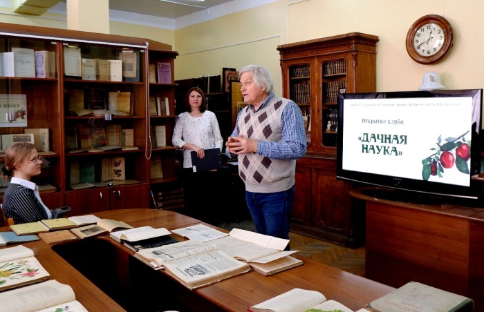 Астраханских садоводов и огородников ждет «Дачная наука»: в облцентре открылся необычный проект 