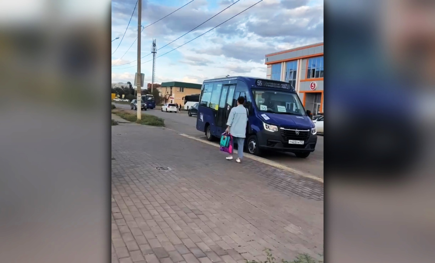 Астраханцев в Военном городке избавят от утренних очередей на остановках