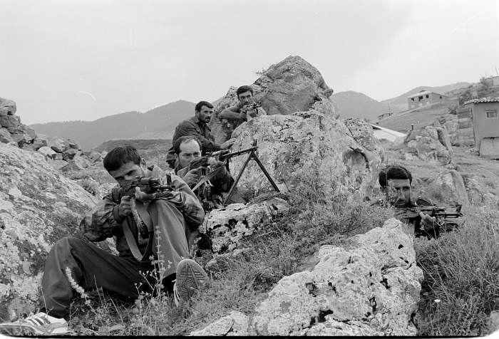В большой семье. Сотни астраханцев воевали в ополчении против банд Басаева в августе 99-го в горах Дагестана