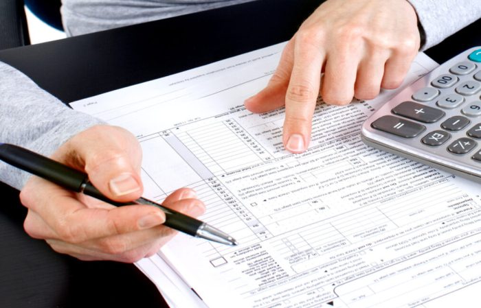 В Астрахани торговца подозревают в «корректировке» налоговой декларации в свою пользу почти на 3 млн рублей