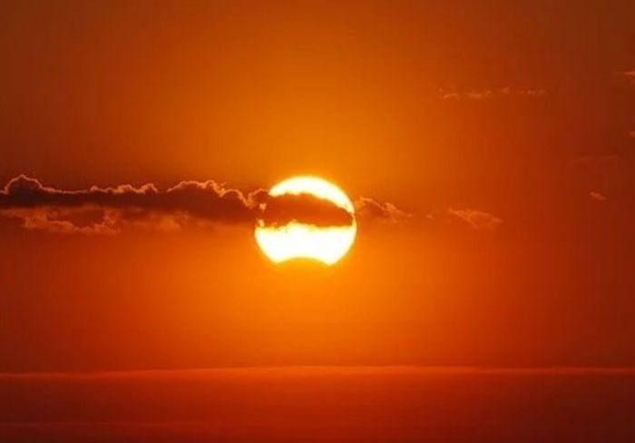 Астраханцы смогут наблюдать солнечное затмение