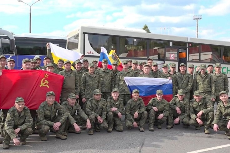 Четверо астраханцев вернулись на Родину в рамках обмена военнопленными