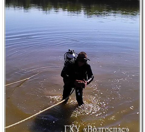 Тело пропавшего астраханца помогла найти шапка