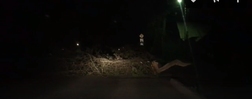 Ураган в Астрахани: появились первые сообщения об уроне