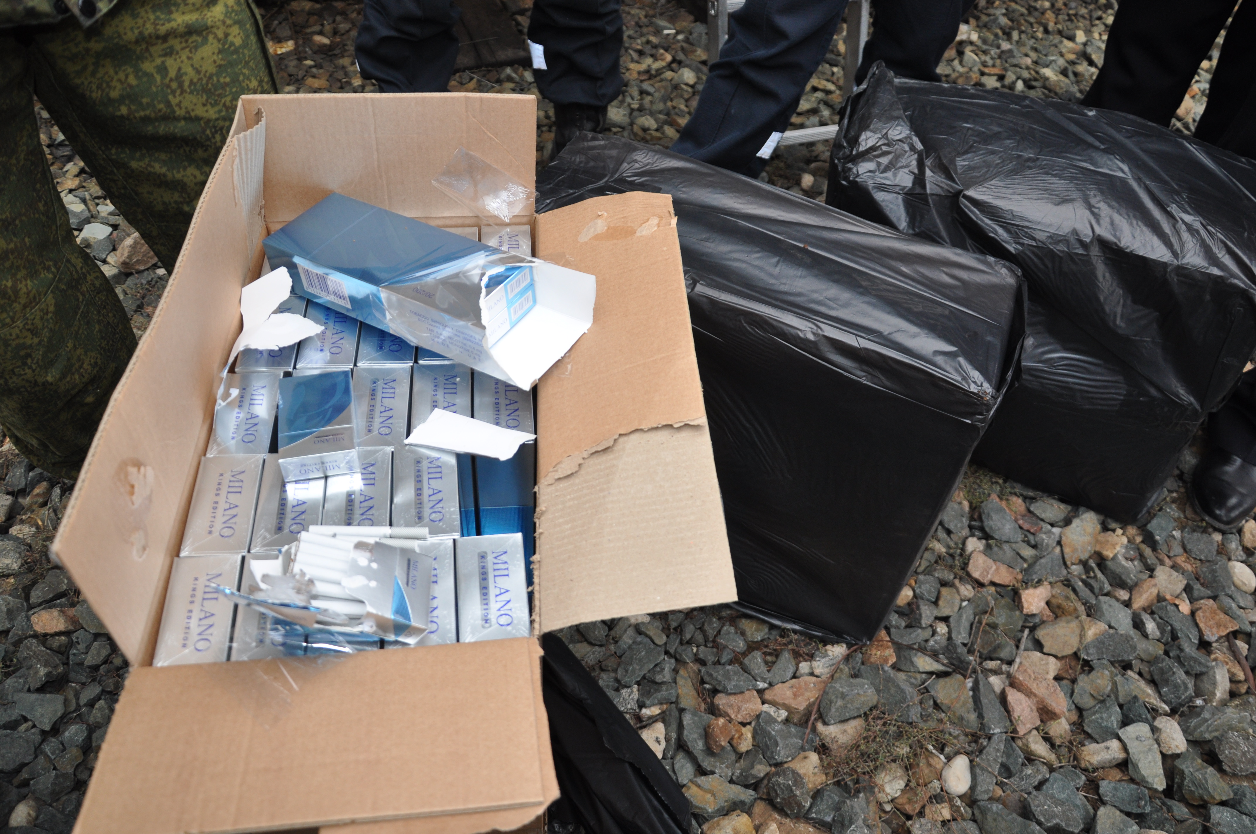 Через астраханскую границу не пропустили груз стоимость 200 миллионов рублей