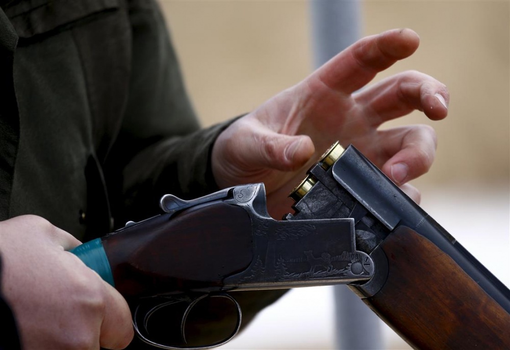 На севере Астраханской области мужчина насмерть застрелил своего сына