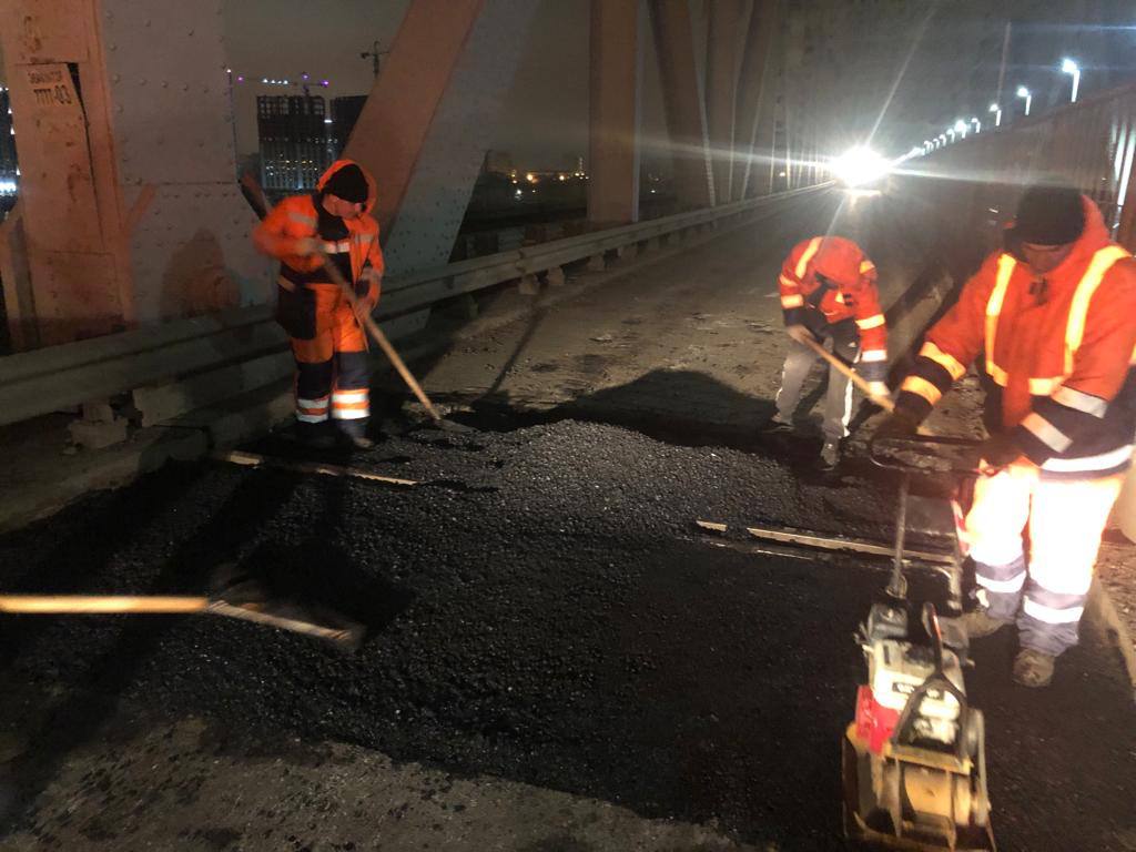 На Старом мосту в Астрахани отремонтировали деформационные швы