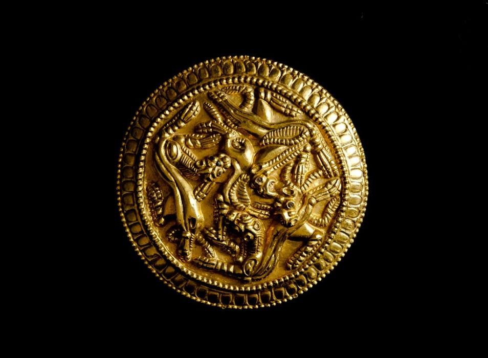 Астраханцев приглашают посмотреть на древние сокровища