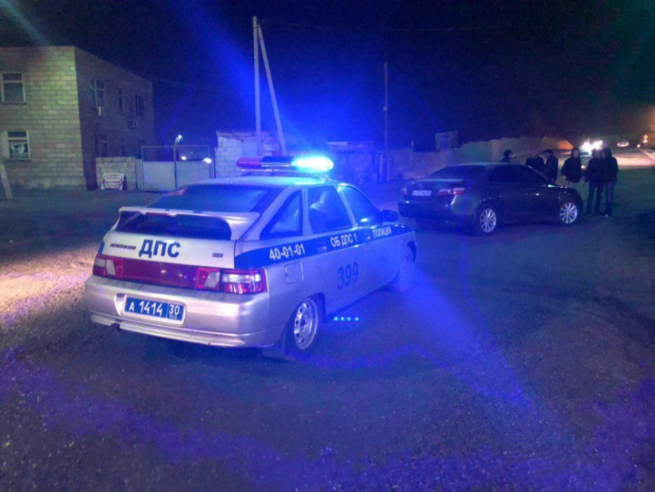 Полицейский в Астрахани выехал на встречку и устроил ДТП