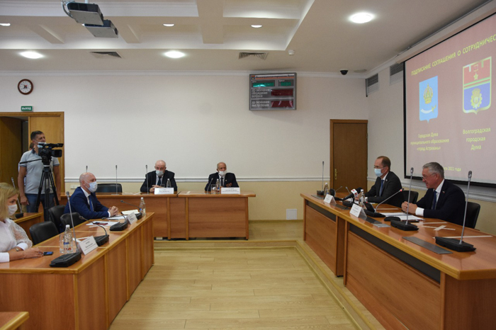 Волгоградские депутаты считают Астрахань достойной звания «Город трудовой доблести»