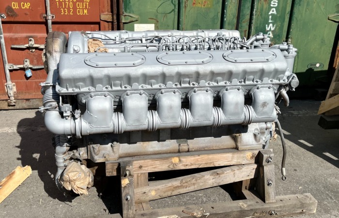 Задержанного ФСБ и Астраханской таможней коммерсанта, который пытался сбыть танковые двигатели, приговорили к трем годам