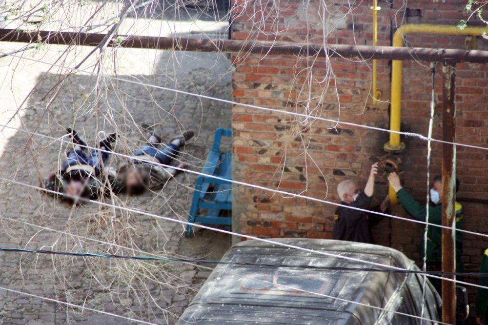 Два мертвых человека в бане "Царевская" в Астрахани, перекрывают газ