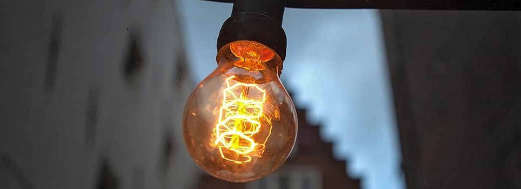 Более 60 улиц Астрахани останутся сегодня без света