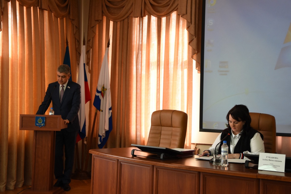 Депутаты Гордумы Астрахани приняли Соломоново решение о снижении имущественного налога