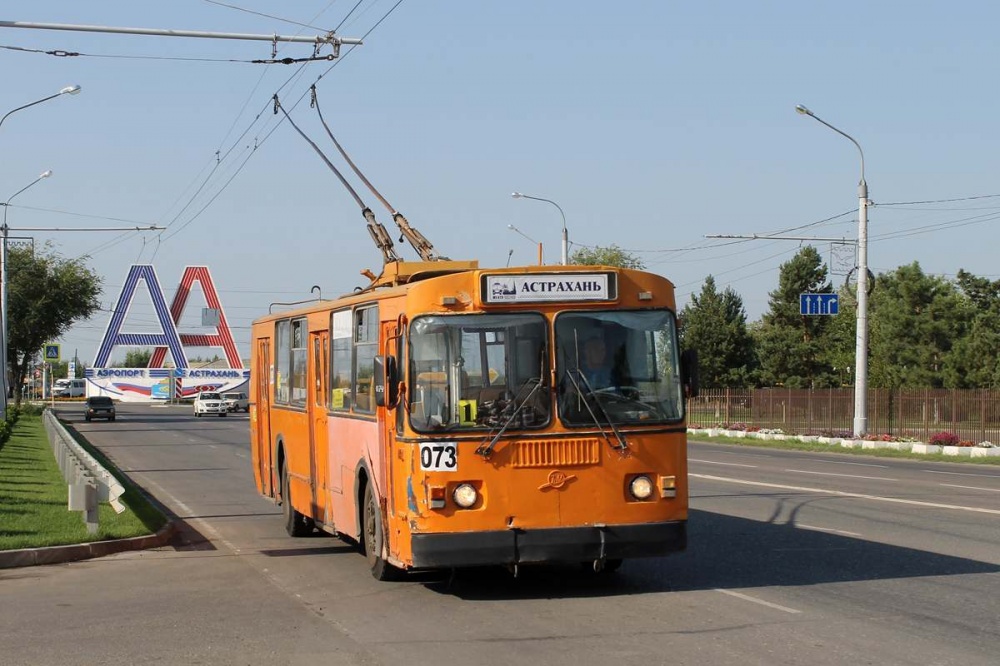 Олег Шеин расстроил фанатов троллейбусов: этот вид транспорта умер в Астрахани навсегда