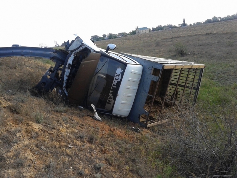 В Астраханской области опрокинулась «Газель»