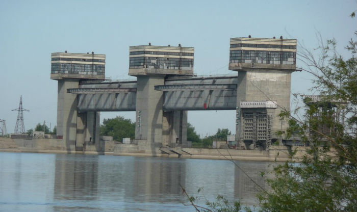 Глава города Нариманов ответил на нападки общественника Григоряна