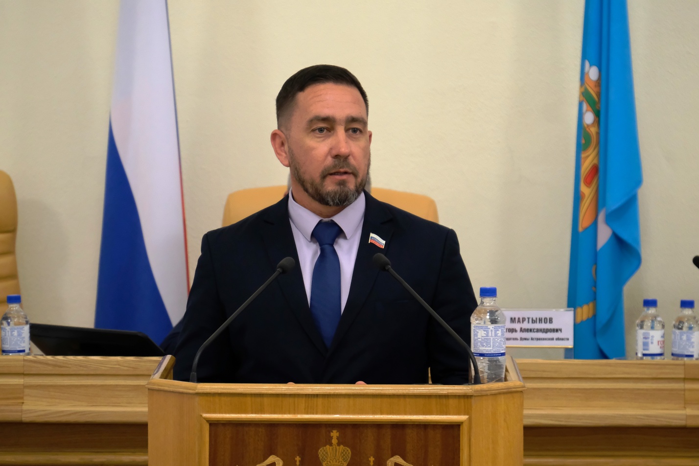 Астраханским мобилизованным нужны не тапочки и не печенье. Денис Харитонов рассказал о реальной ситуации с обеспечением бойцов