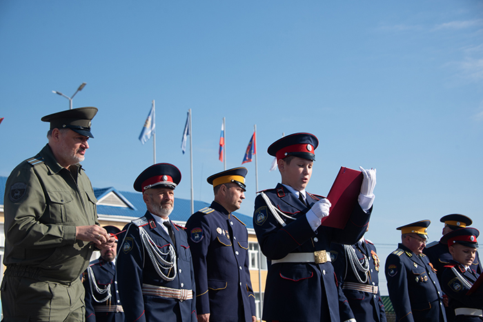 Астраханские кадеты принесли торжественную клятву на верность Отечеству