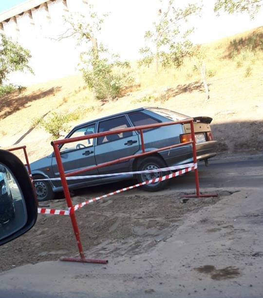 Злоключения асфальта на улице Адмиралтейской продолжились