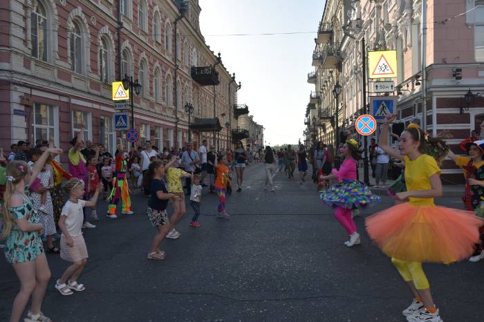 В День молодежи, 27 июня, Никольская снова пешеходная