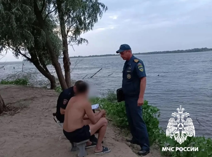Гость из Калмыкии утонул на глазах у товарищей в астраханской реке